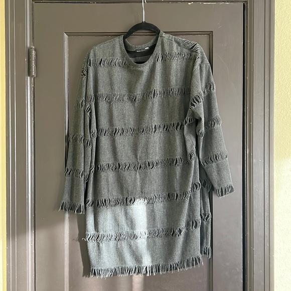 Zara - Shredded Grey Dress Tunic - Picture 3 of 7